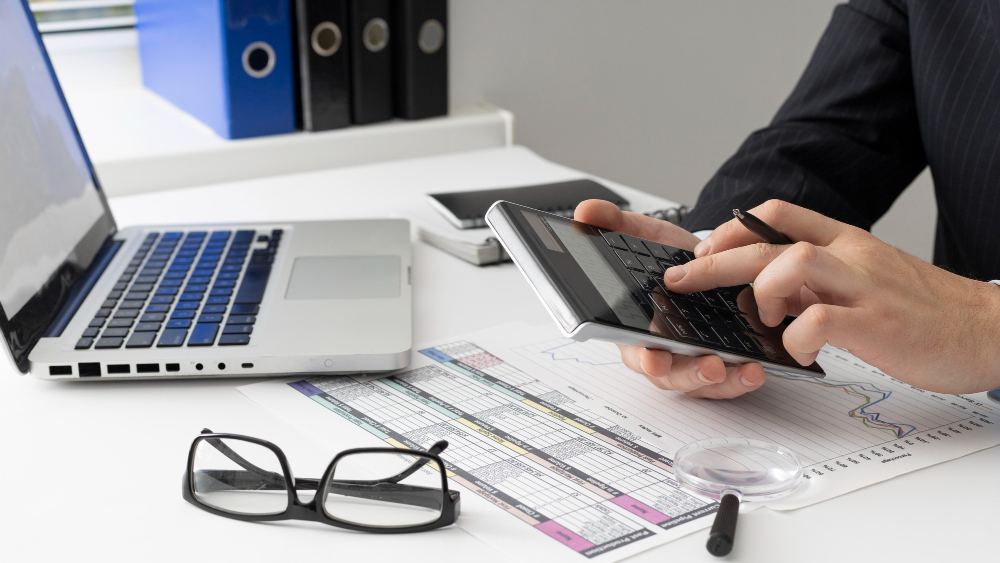 What Are Bookkeeping Services? A Beginner’s Guide to Bookkeeping Explained 1 what are bookkeeping services